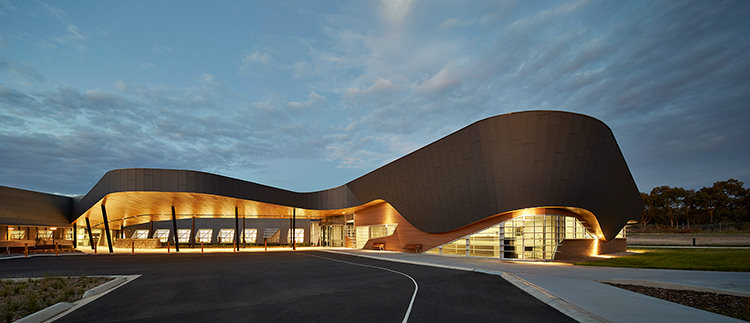 kyneton-ambulatory-care-centre-charles-wright-architects